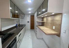 Foto 1 de Apartamento com 3 Quartos para alugar, 114m² em Setor Bueno, Goiânia
