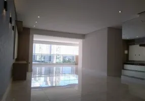 Foto 1 de Apartamento com 2 Quartos para alugar, 108m² em Barra Funda, São Paulo