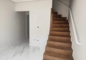 Foto 1 de Casa de Condomínio com 2 Quartos à venda, 50m² em Aviação, Praia Grande