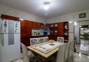 Foto 1 de Sobrado com 3 Quartos à venda, 190m² em Vila Augusta, Guarulhos