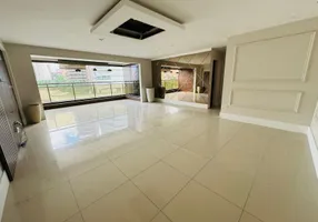 Foto 1 de Apartamento com 3 Quartos à venda, 165m² em Meireles, Fortaleza