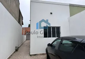 Foto 1 de Casa com 2 Quartos à venda, 60m² em Jardim Nova Vida, Cotia