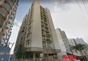 Foto 1 de Apartamento com 2 Quartos para alugar, 73m² em Centro, Florianópolis
