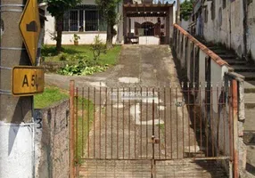 Foto 1 de Casa com 3 Quartos à venda, 120m² em Rio Bonito, São Paulo