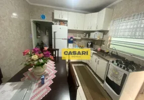 Foto 1 de Sobrado com 3 Quartos à venda, 178m² em Vila Silvestre, Santo André