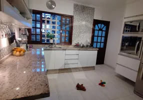 Foto 1 de Sobrado com 2 Quartos à venda, 95m² em Parada Inglesa, São Paulo