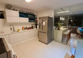 Foto 1 de Casa de Condomínio com 4 Quartos à venda, 820m² em Catu de Abrantes Abrantes, Camaçari