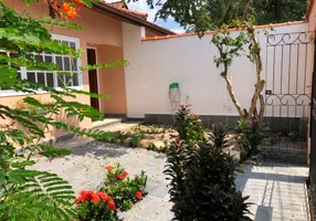 Foto 1 de Casa com 3 Quartos à venda, 120m² em Centro, Guapimirim