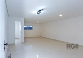 Foto 1 de Sala Comercial para alugar, 24m² em Hípica, Porto Alegre