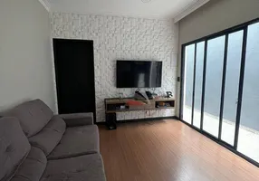 Foto 1 de Casa com 3 Quartos à venda, 110m² em Jardim América, Poá