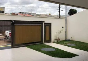 Foto 1 de Casa com 3 Quartos à venda, 200m² em Vila Oratório, São Paulo