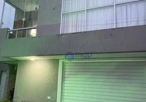 Foto 1 de Sobrado com 2 Quartos à venda, 185m² em Vila Isolina Mazzei, São Paulo