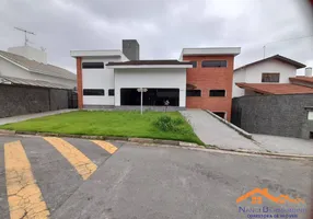 Foto 1 de Casa com 3 Quartos para alugar, 500m² em Caputera, Arujá