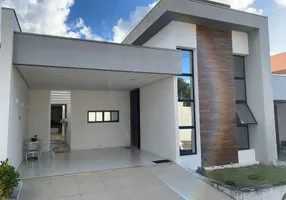 Foto 1 de Casa de Condomínio com 3 Quartos à venda, 120m² em Senador Nilo Coelho, Arapiraca