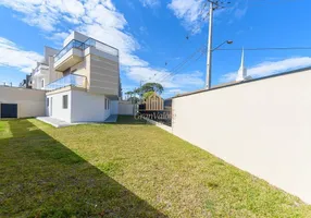 Foto 1 de Sobrado com 3 Quartos à venda, 197m² em Jardim das Américas, Curitiba