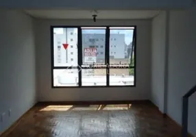 Foto 1 de Sala Comercial para alugar, 62m² em Auxiliadora, Porto Alegre