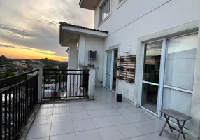 Foto 1 de Apartamento com 3 Quartos para alugar, 131m² em Colônia Santo Antônio, Manaus