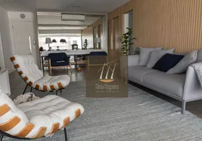 Foto 1 de Apartamento com 3 Quartos à venda, 198m² em Ceramica, São Caetano do Sul