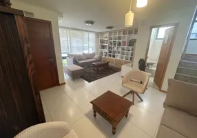 Foto 1 de Casa de Condomínio com 4 Quartos à venda, 276m² em Recreio Dos Bandeirantes, Rio de Janeiro