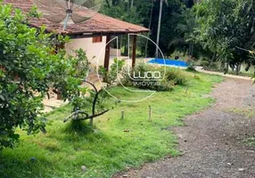 Foto 1 de Fazenda/Sítio com 3 Quartos à venda, 180m² em Zona Rural, Gameleira de Goiás