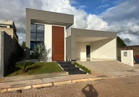 Foto 1 de Casa de Condomínio com 3 Quartos à venda, 300m² em Ponte Alta Norte, Brasília