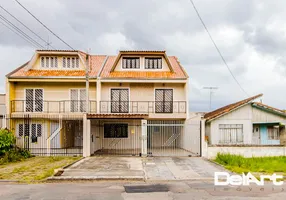 Foto 1 de Sobrado com 3 Quartos à venda, 232m² em Capão da Imbuia, Curitiba