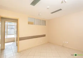 Foto 1 de Sala Comercial para alugar, 37m² em Centro, Porto Alegre