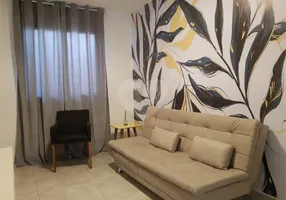 Foto 1 de Apartamento com 2 Quartos à venda, 48m² em Vila Paulo Silas, São Paulo