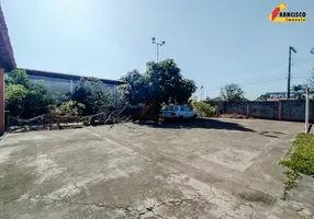 Foto 1 de Lote/Terreno à venda, 470m² em Icarai, Divinópolis