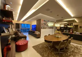 Foto 1 de Apartamento com 4 Quartos à venda, 156m² em Charitas, Niterói