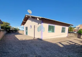 Foto 1 de Casa com 3 Quartos para venda ou aluguel, 67m² em Areias de Palhocinha, Garopaba