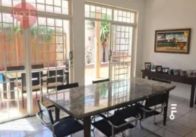 Foto 1 de Casa com 3 Quartos à venda, 286m² em Ribeirânia, Ribeirão Preto