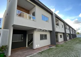 Foto 1 de Casa com 4 Quartos à venda, 180m² em Buraquinho, Lauro de Freitas