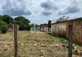 Foto 1 de Lote/Terreno à venda, 360m² em Jardim Brasília, Uberlândia