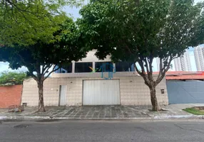 Foto 1 de Casa com 8 Quartos à venda, 590m² em Capim Macio, Natal
