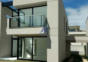Foto 1 de Casa de Condomínio com 3 Quartos para venda ou aluguel, 140m² em Recreio Dos Bandeirantes, Rio de Janeiro