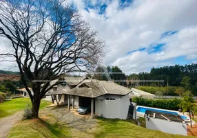 Foto 1 de Casa de Condomínio com 4 Quartos para venda ou aluguel, 390m² em Condominio Jardim das Palmeiras, Bragança Paulista