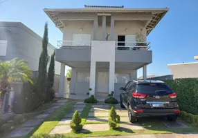 Foto 1 de Casa de Condomínio com 4 Quartos à venda, 249m² em Granja Viana, Cotia