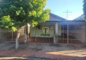 Foto 1 de Casa com 2 Quartos à venda, 110m² em Ouro Branco, Londrina