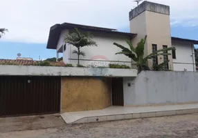 Foto 1 de Casa com 5 Quartos à venda, 246m² em Engenheiro Luciano Cavalcante, Fortaleza