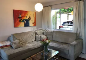 Foto 1 de Casa de Condomínio com 3 Quartos à venda, 70m² em Ipanema, Porto Alegre