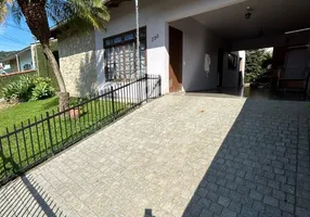 Foto 1 de Casa com 3 Quartos à venda, 113m² em Bom Retiro, Joinville