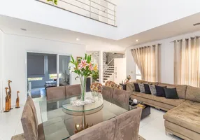Foto 1 de Casa de Condomínio com 3 Quartos à venda, 300m² em Iporanga, Sorocaba