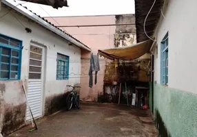 Foto 1 de Casa com 1 Quarto à venda, 300m² em Jardim Jockey Clube, São Carlos