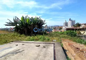 Foto 1 de Lote/Terreno à venda, 729m² em Barreiros, São José