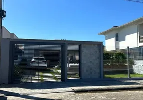Foto 1 de Casa com 3 Quartos à venda, 180m² em Bosque do Vianna, Cotia