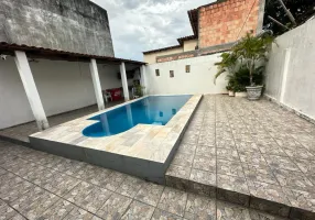 Foto 1 de Casa com 3 Quartos à venda, 140m² em Novo Aleixo, Manaus