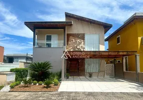 Foto 1 de Casa com 4 Quartos para alugar, 270m² em Costa Nova, Caraguatatuba