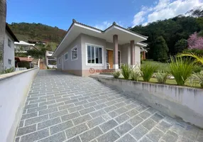 Foto 1 de Casa de Condomínio com 3 Quartos à venda, 150m² em Sebastiana, Teresópolis