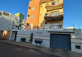 Foto 1 de Cobertura com 4 Quartos à venda, 255m² em Morada do Sol, Montes Claros